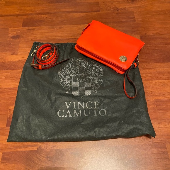 Vince Camuto bag - Picture 2 of 6